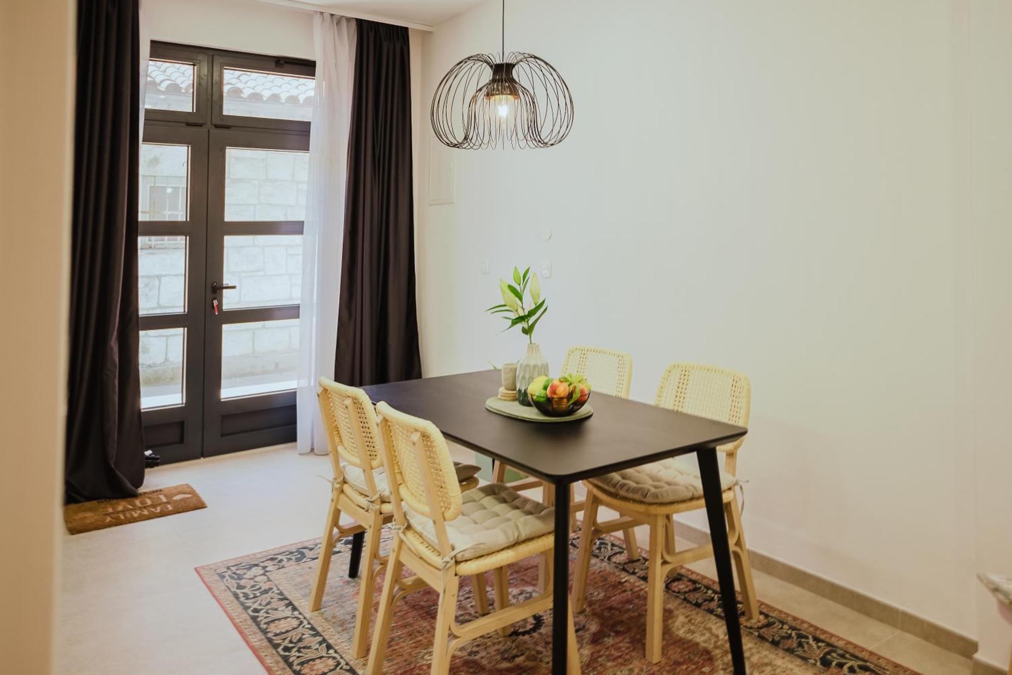 Stylish Town Centre Mariroza Apartman Hvar Town